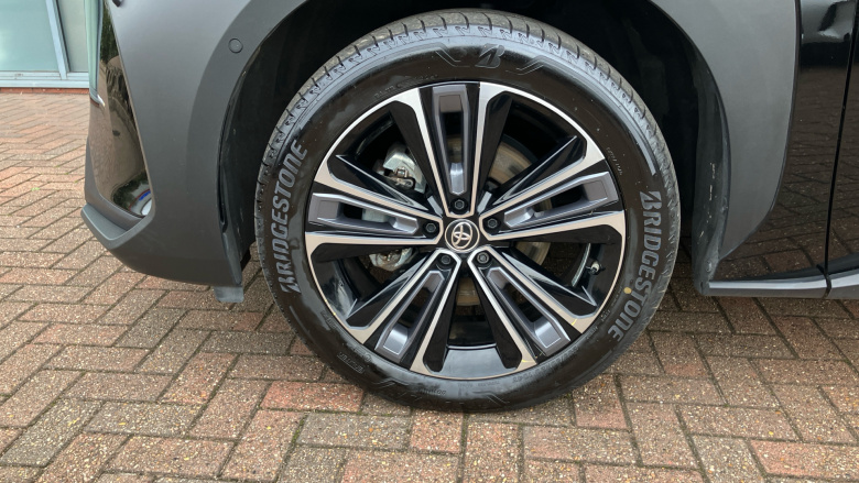 Toyota bZ4X 160kW Vision 71.4kWh 5dr Auto AWD [11kW] [Pan Rf] Electric Hatchback